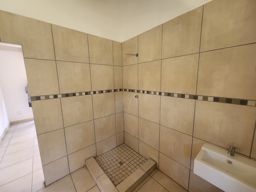 6 Bedroom Property for Sale in Dana Bay Western Cape